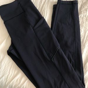 NWOT LuluLemon Speed Up Tight